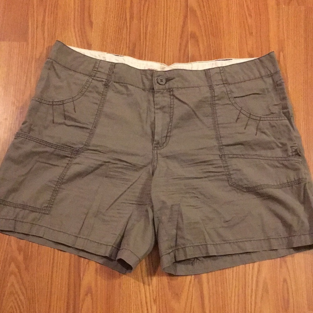 Mossimo Short Lowest Rise Shorts size 17 (I) - Picture 2 of 4